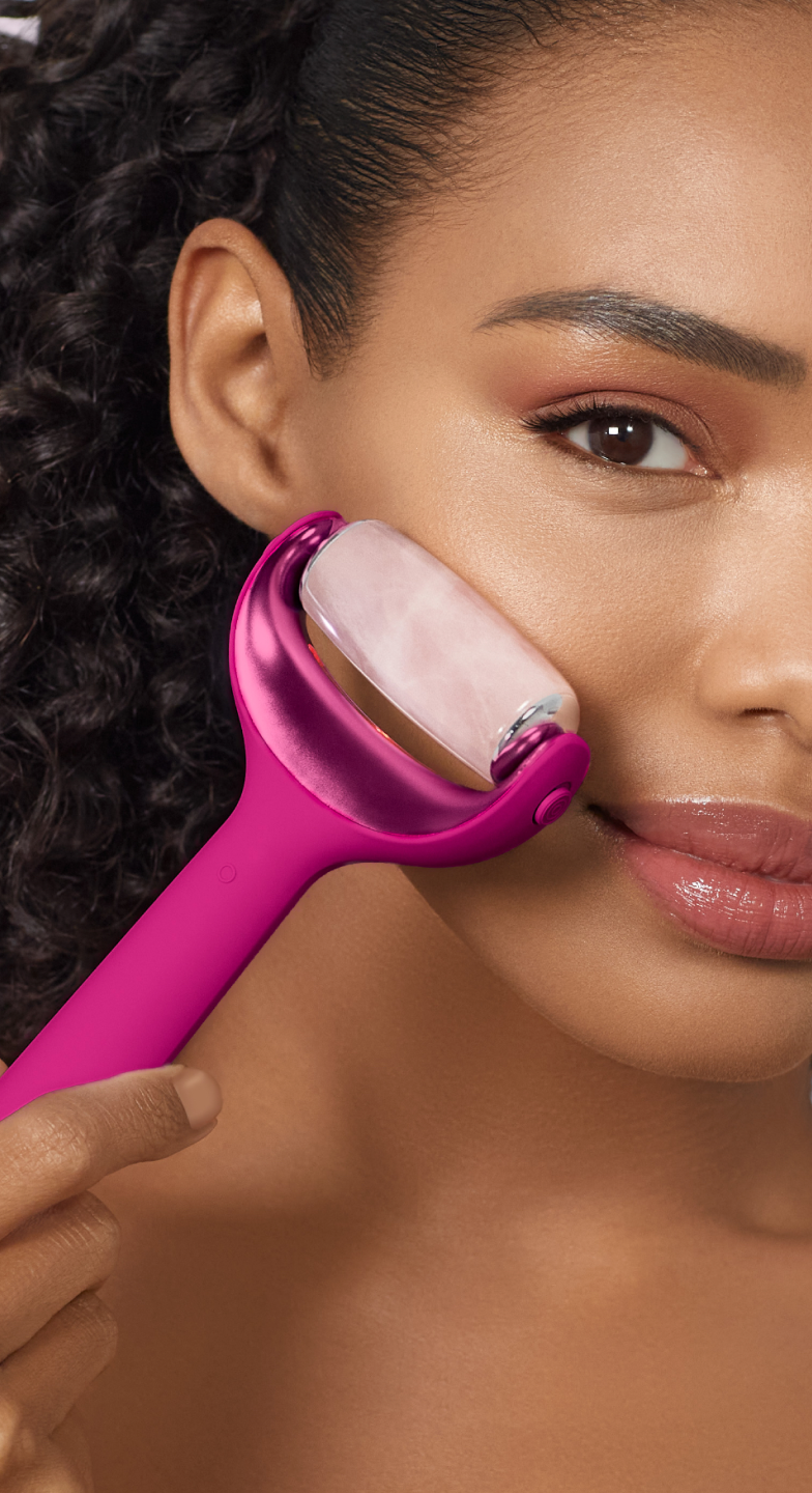 GESKE - MicroNeedle Face & Body Roller - 8 in 1 - Hot Pink