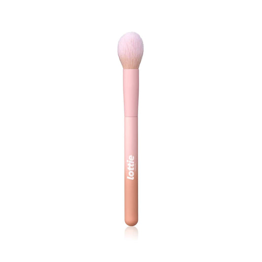 Tapered highlighter brush 100% Vegan