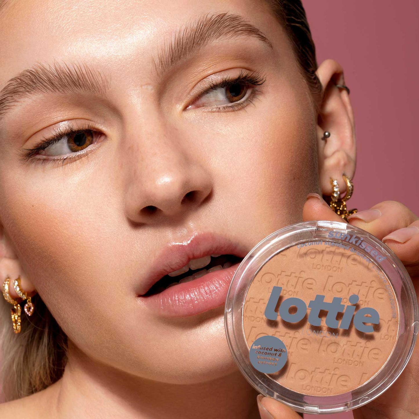 Sunkissed bronzer